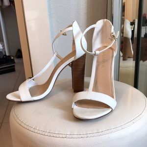 🛍 Free w/ any $20 Purchase & ⬆️ 🛍 T Strap Heels